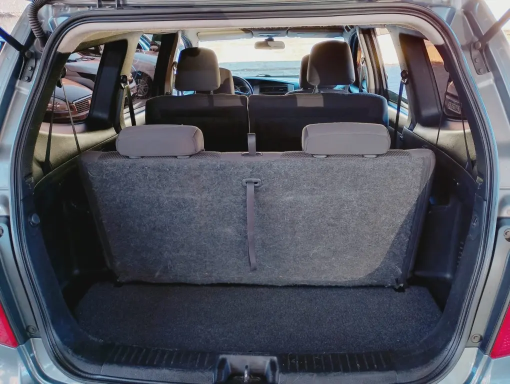 NISSAN Grand Livina - Foto