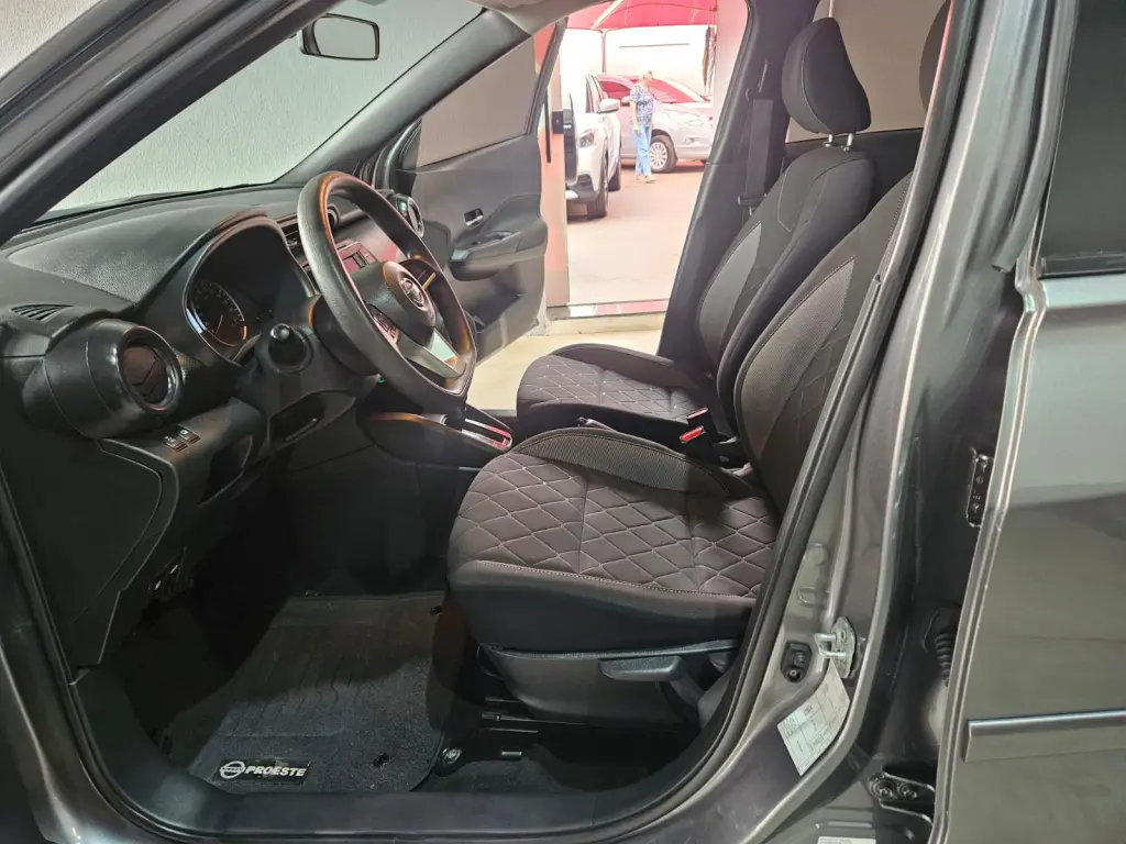 NISSAN Kicks - Foto