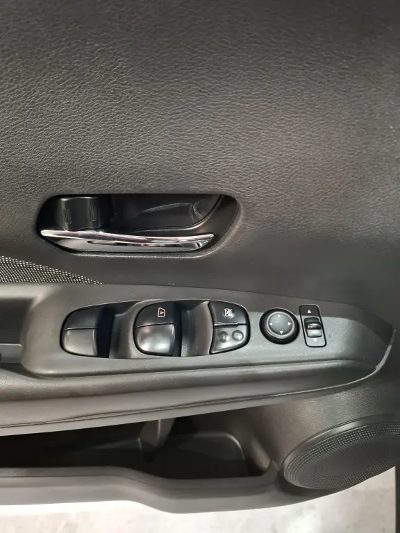 NISSAN Kicks - Foto