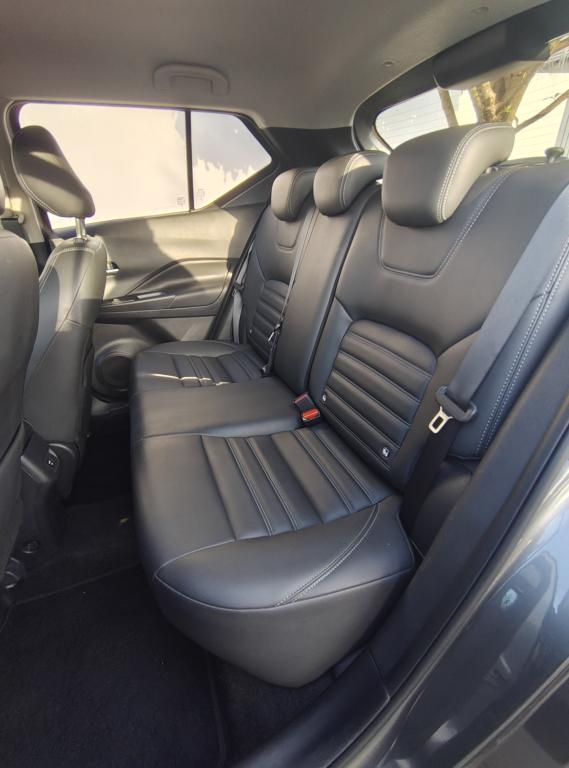 NISSAN Kicks - Miniatura