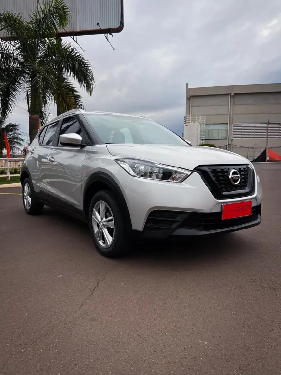 NISSAN Kicks - Foto