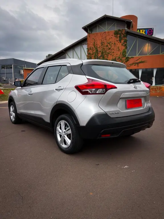 NISSAN Kicks - Foto