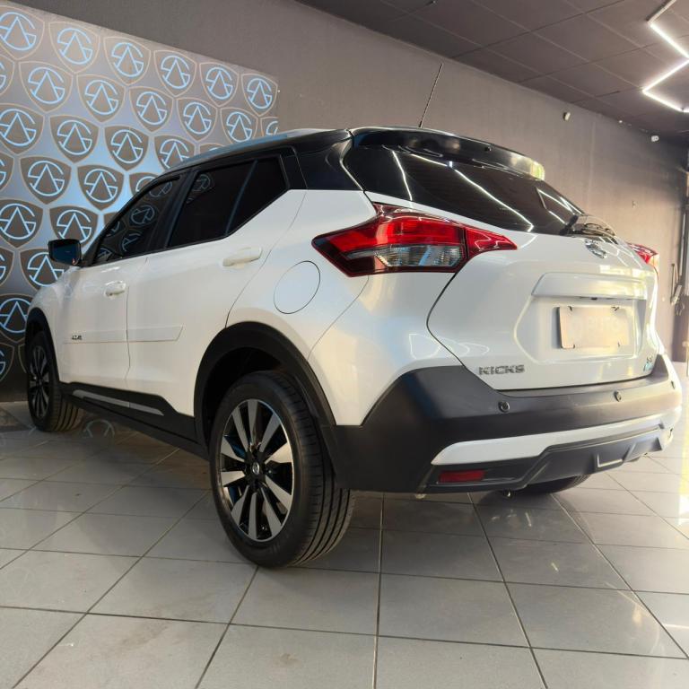NISSAN Kicks - Foto
