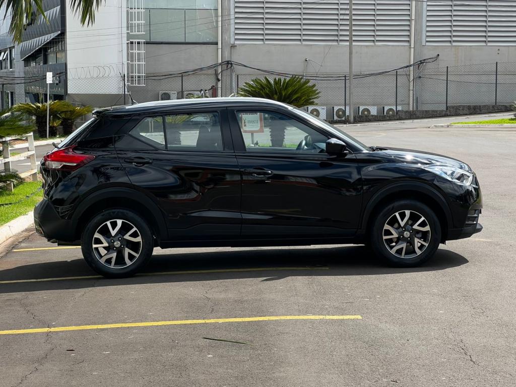 NISSAN Kicks - Foto