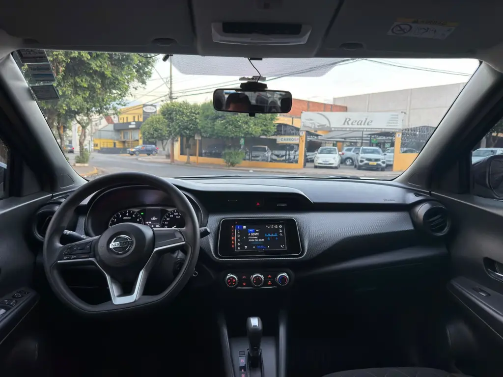 NISSAN Kicks - Foto