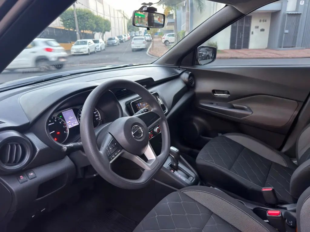 NISSAN Kicks - Foto
