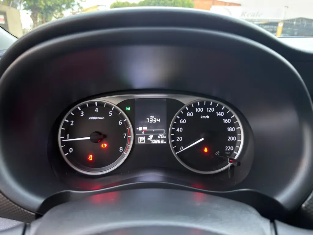 NISSAN Kicks - Foto