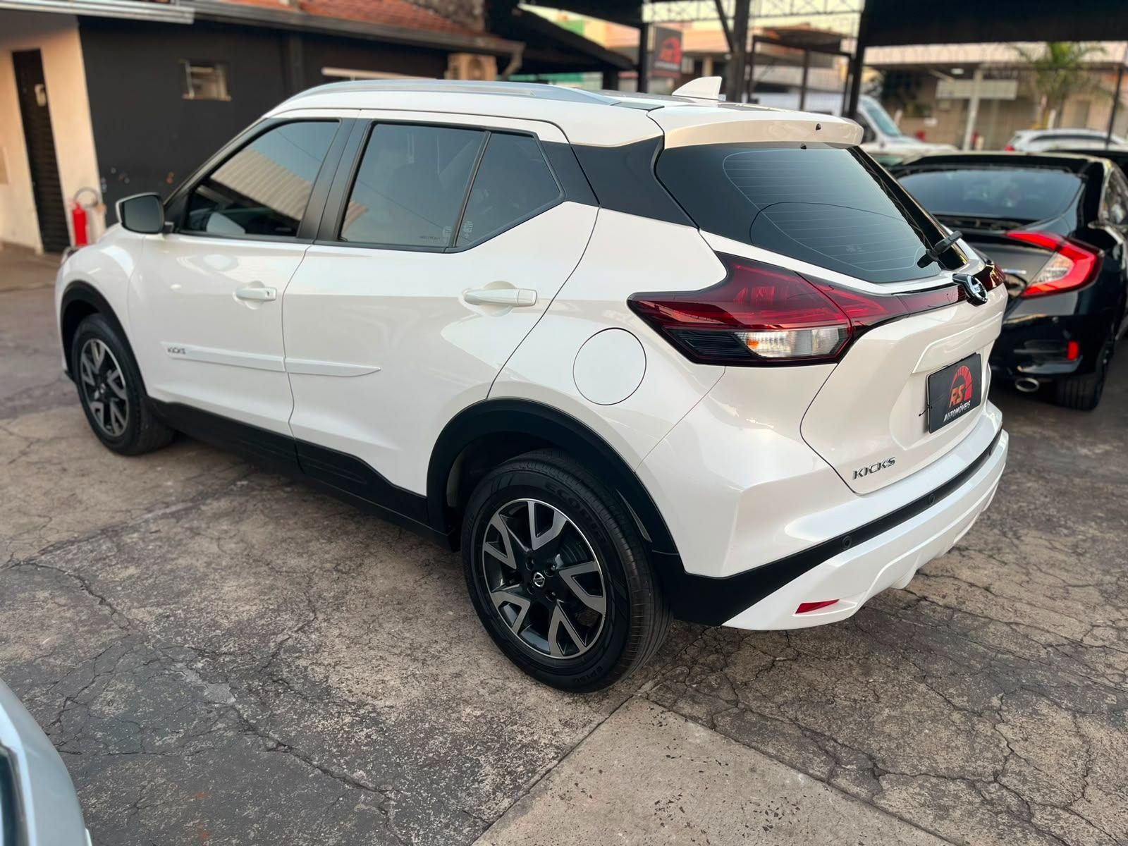 NISSAN Kicks - Foto