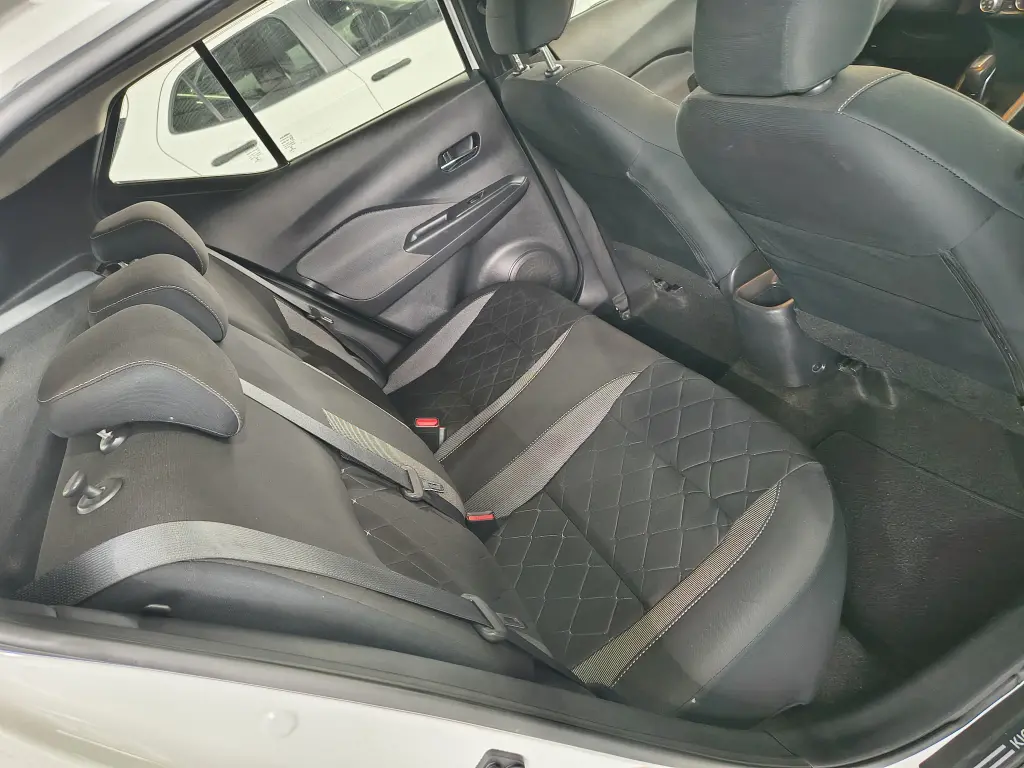 NISSAN Kicks - Foto