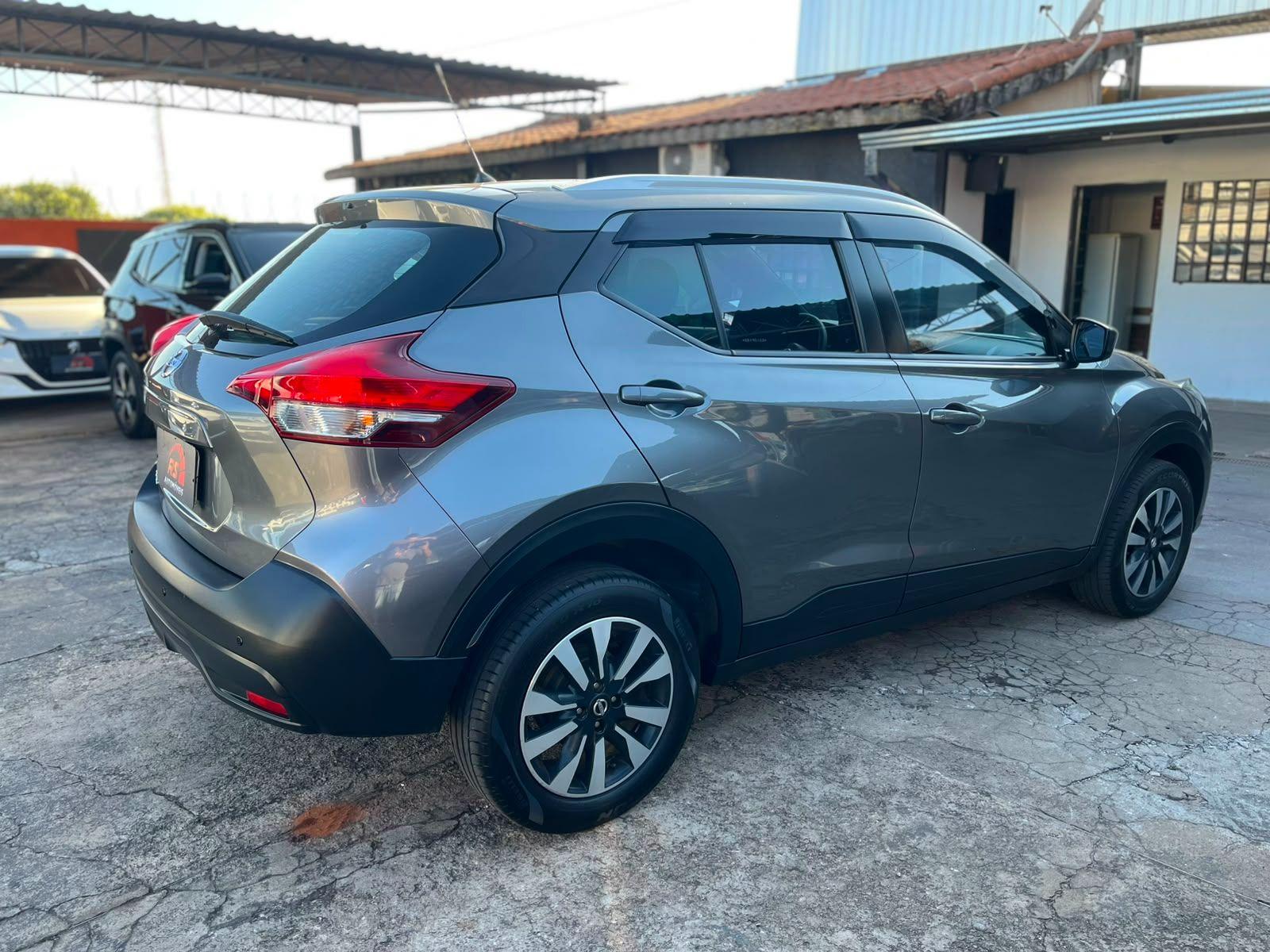 NISSAN Kicks - Foto