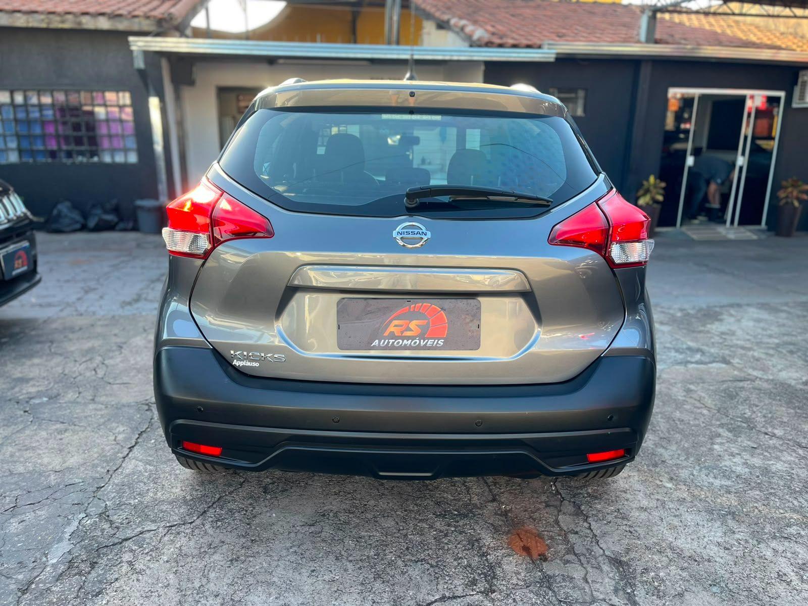 NISSAN Kicks - Foto
