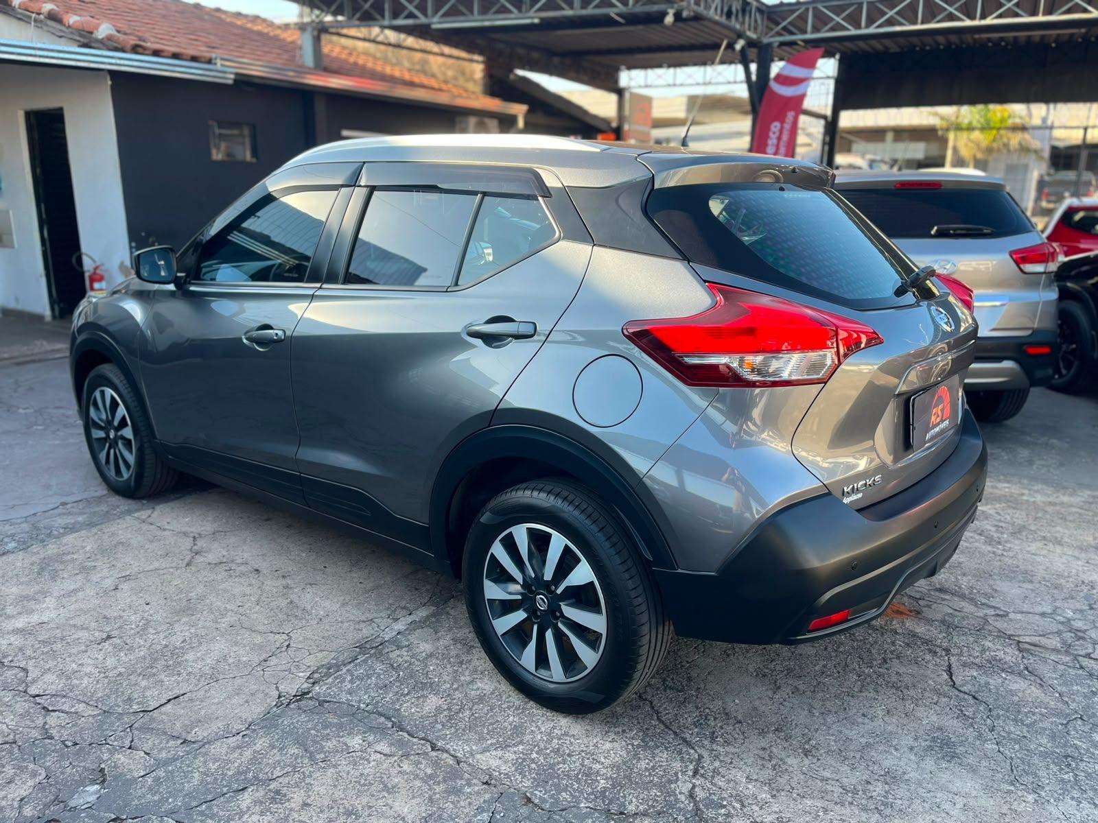 NISSAN Kicks - Foto