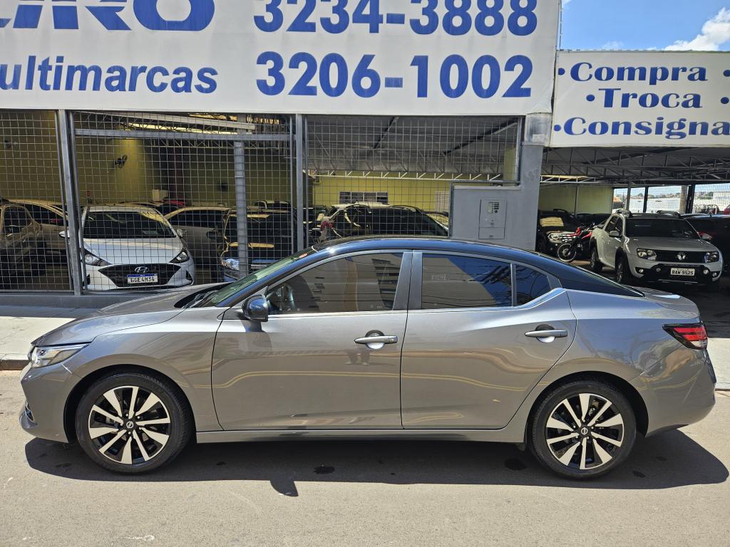 NISSAN Sentra - Foto