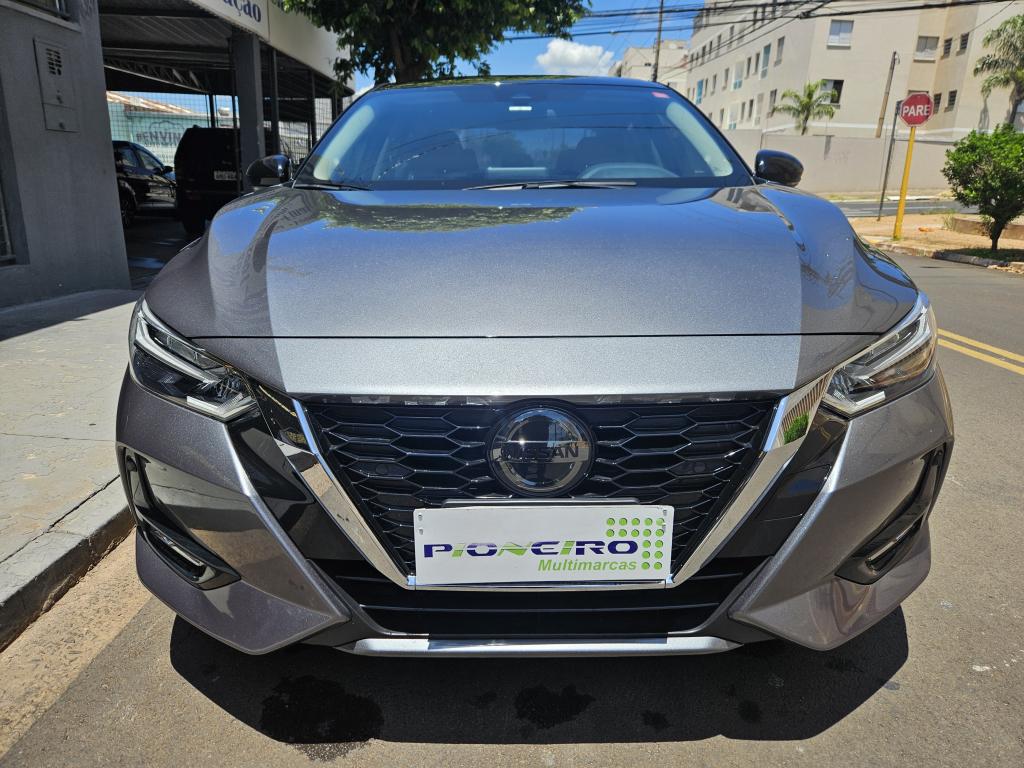 NISSAN Sentra - Foto