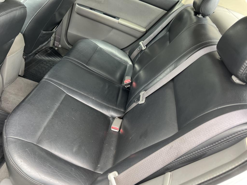 NISSAN Sentra - Foto