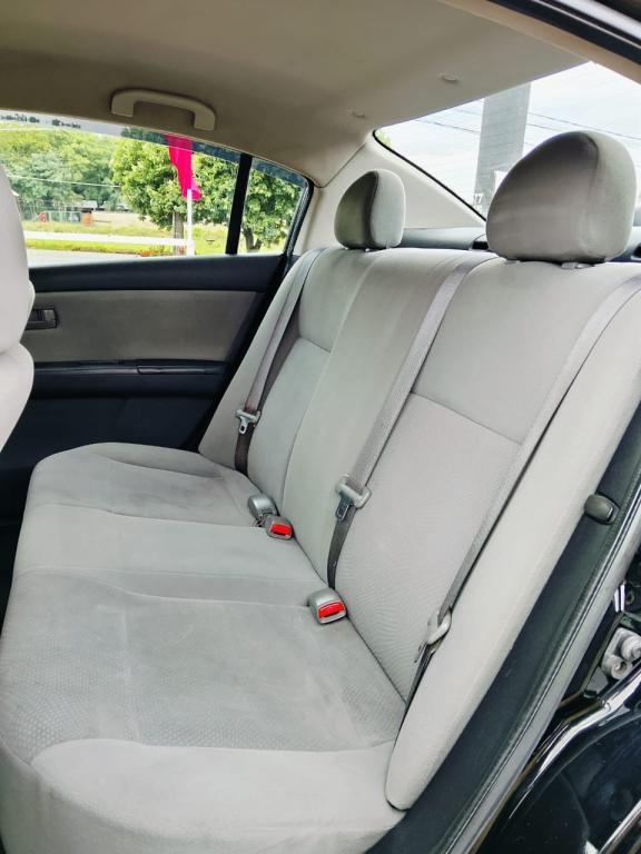 NISSAN Sentra - Foto