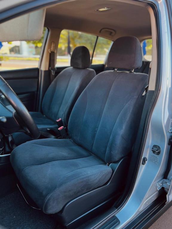 NISSAN Tiida Hatch - Foto