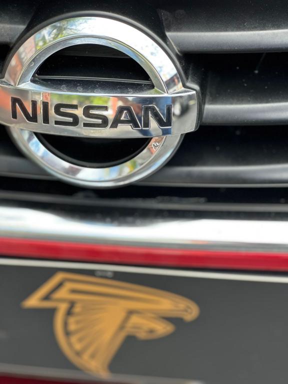 NISSAN Versa Sedan - Foto