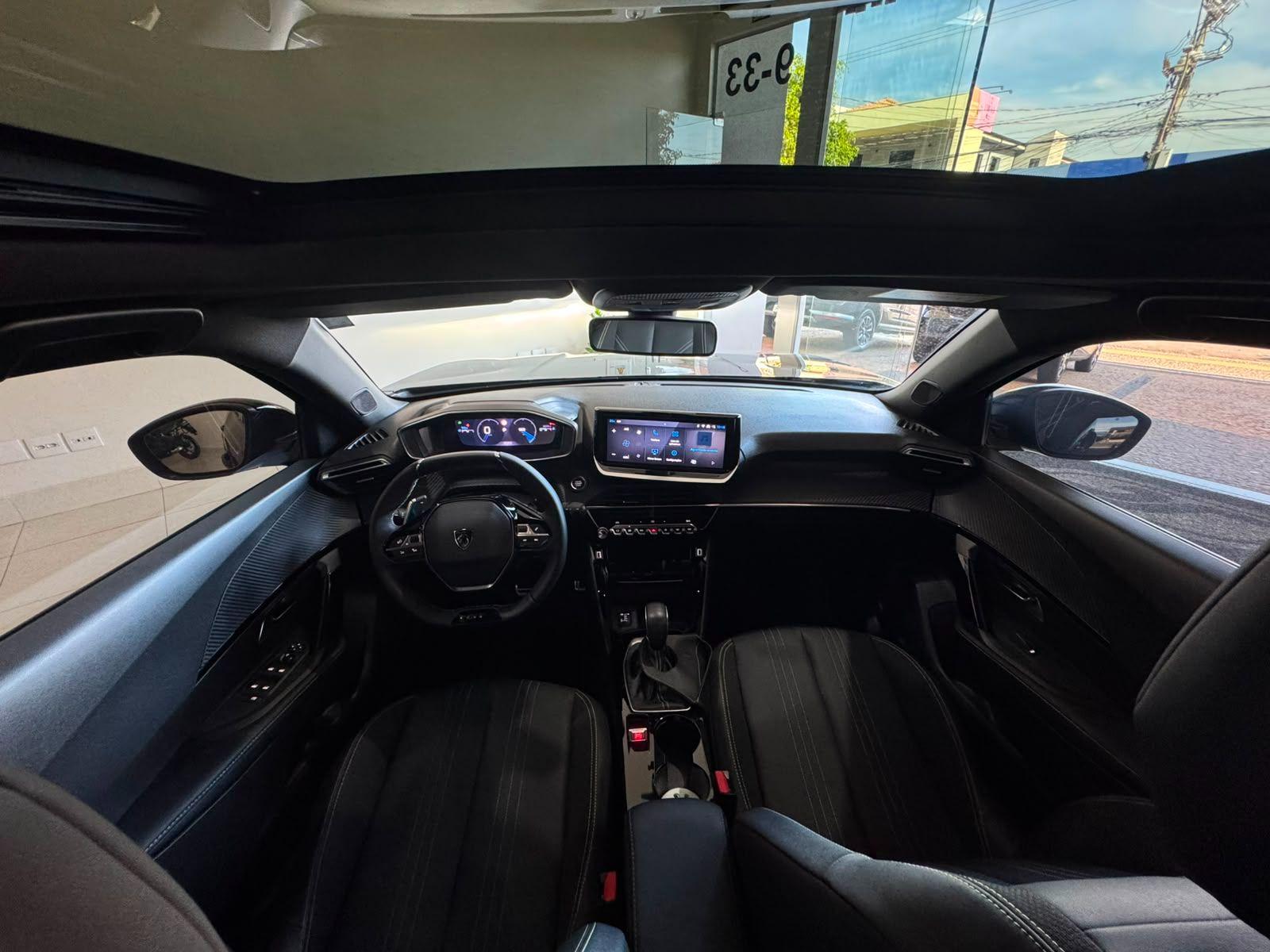 PEUGEOT 2008 - Foto