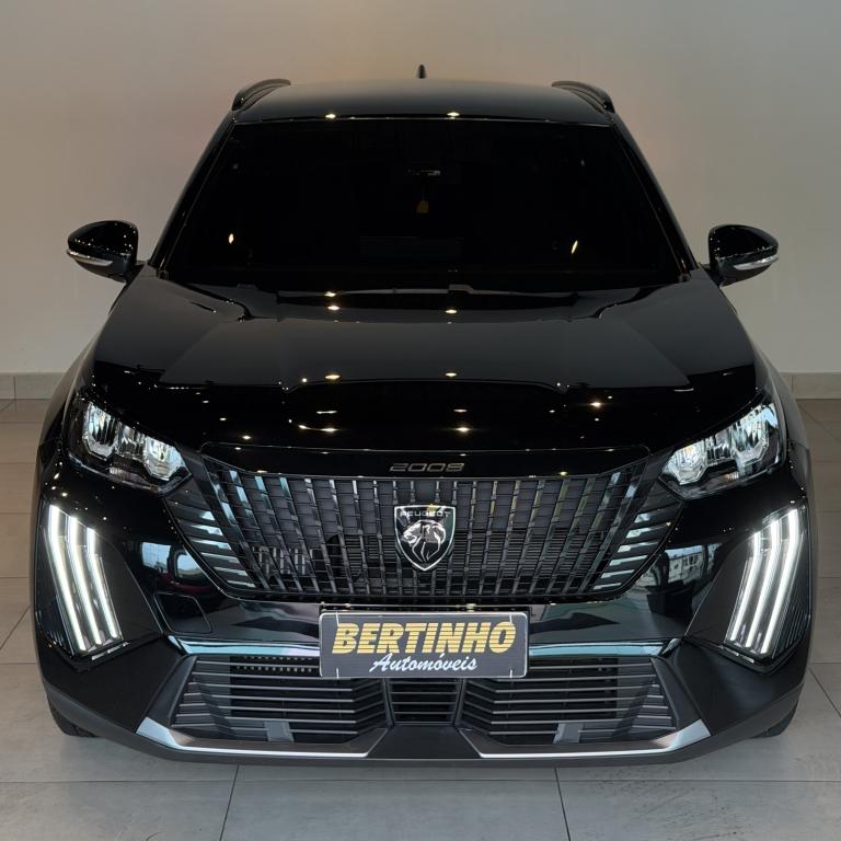 PEUGEOT 2008 - Foto