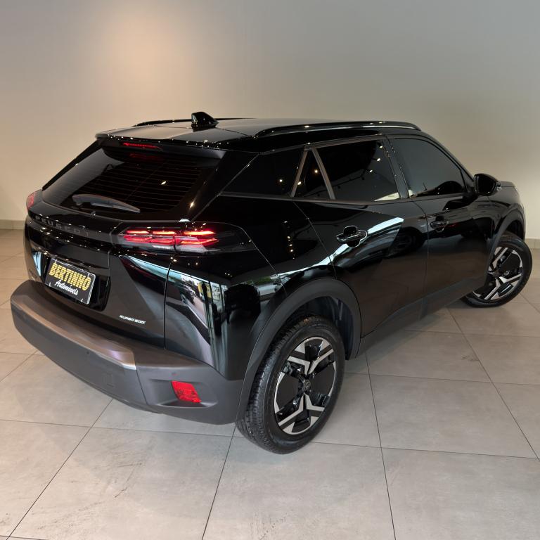 PEUGEOT 2008 - Foto