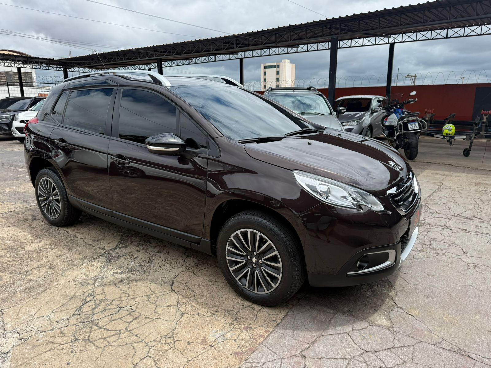 PEUGEOT 2008 - Foto