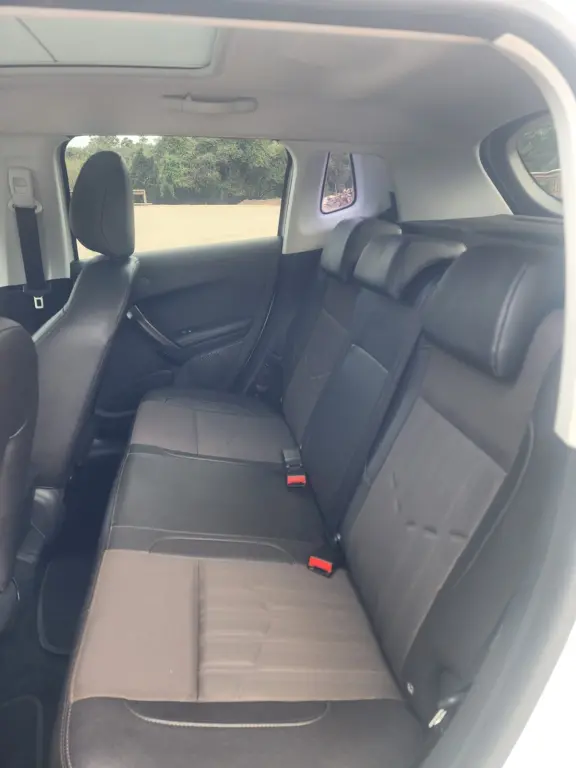 PEUGEOT 2008 - Foto