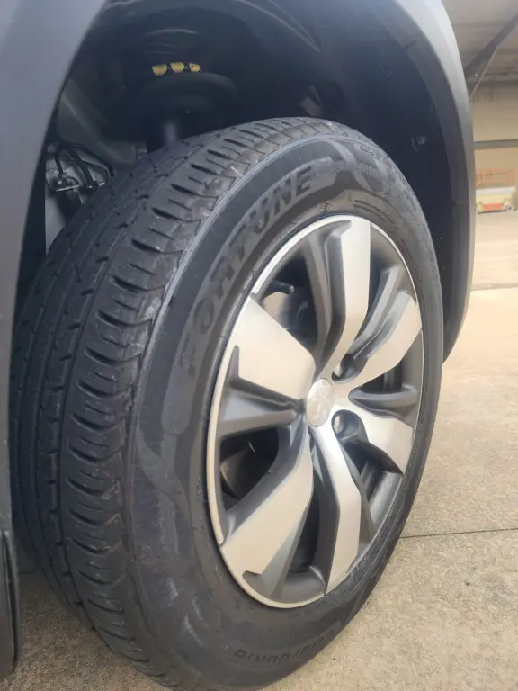 PEUGEOT 2008 - Foto