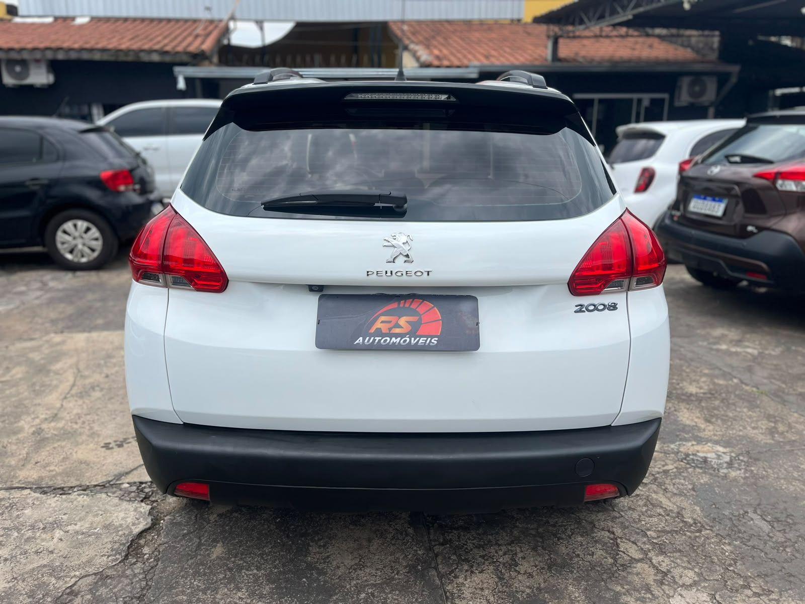 PEUGEOT 2008 - Foto
