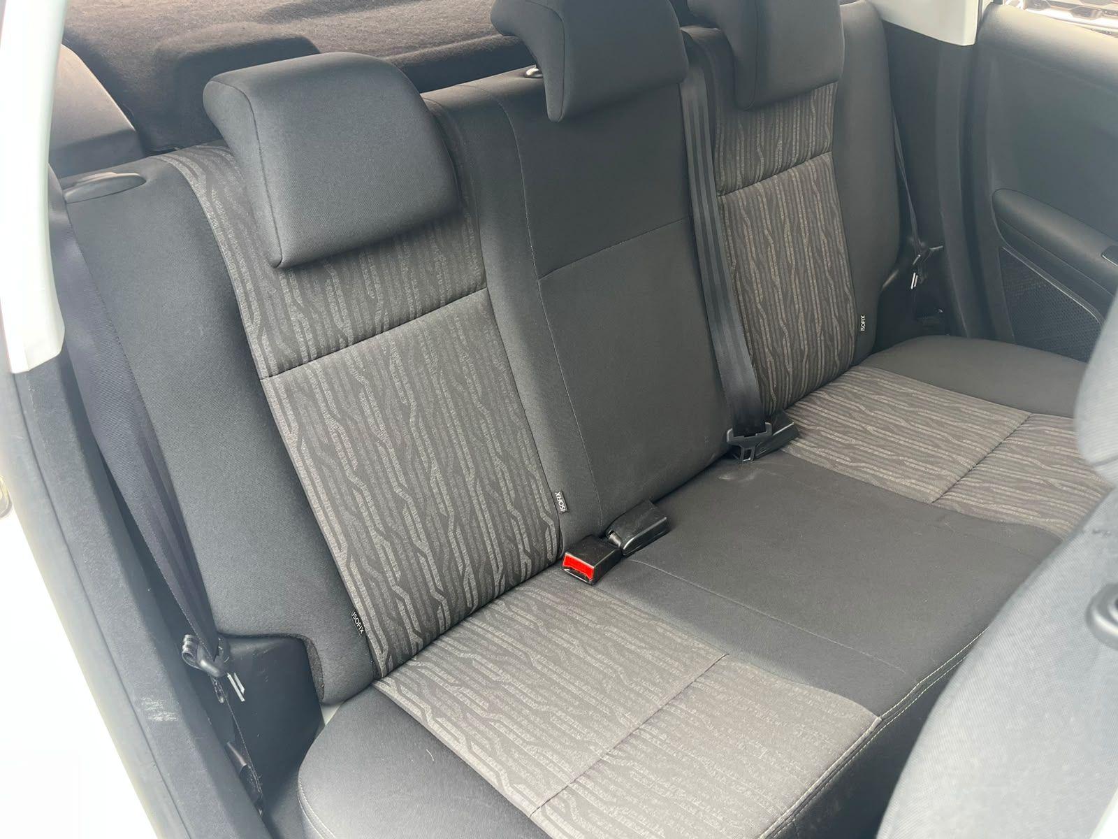 PEUGEOT 2008 - Foto