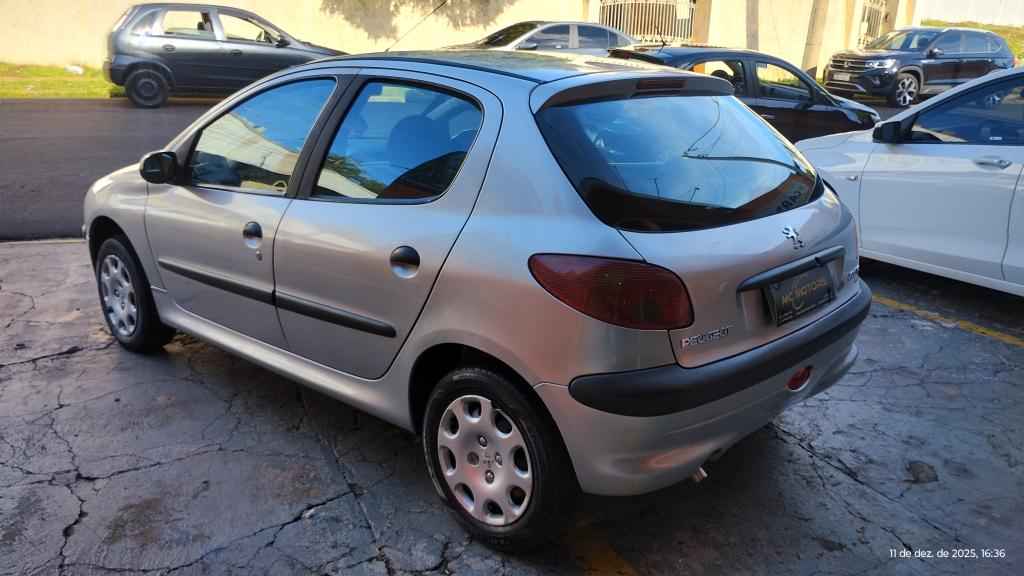 PEUGEOT 206 - Foto