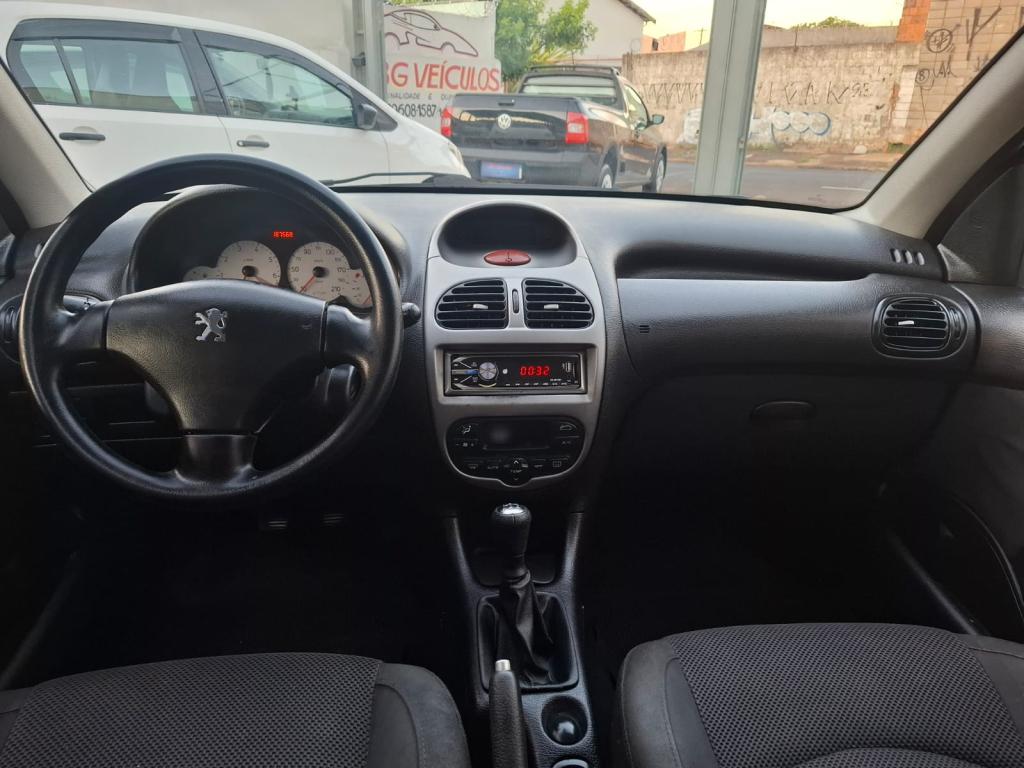 PEUGEOT 206 - Foto