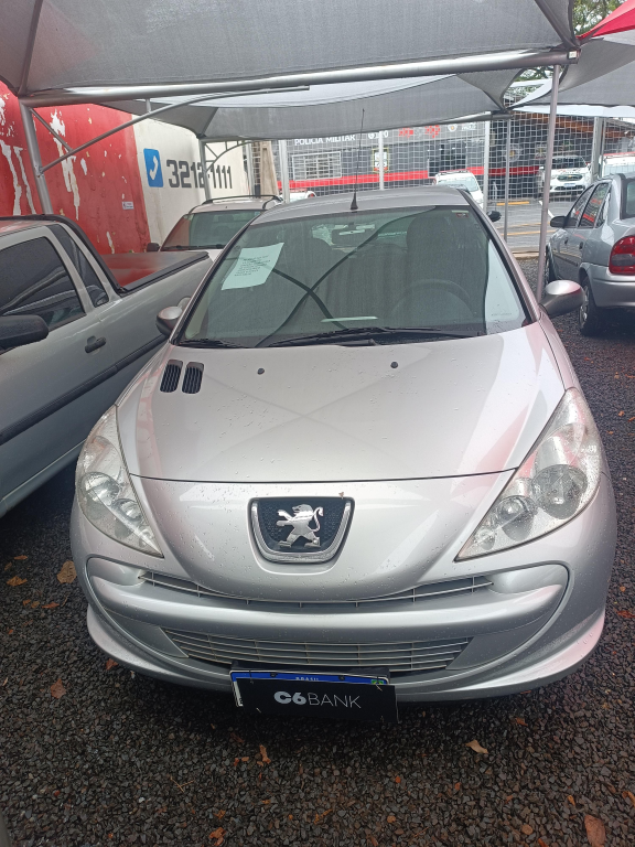 PEUGEOT 207 Hatch - Foto