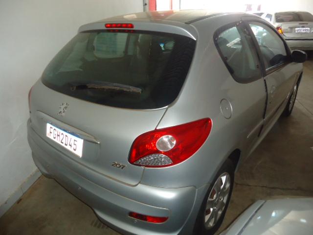 PEUGEOT 207 Hatch - Foto