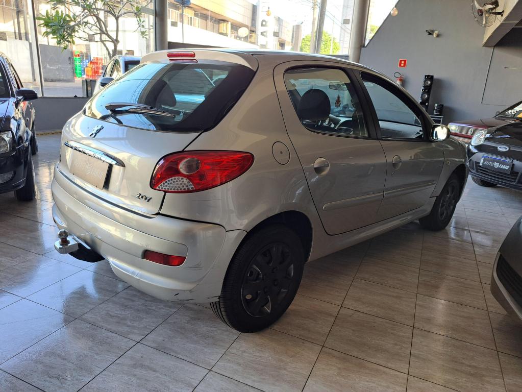 PEUGEOT 207 Hatch - Foto
