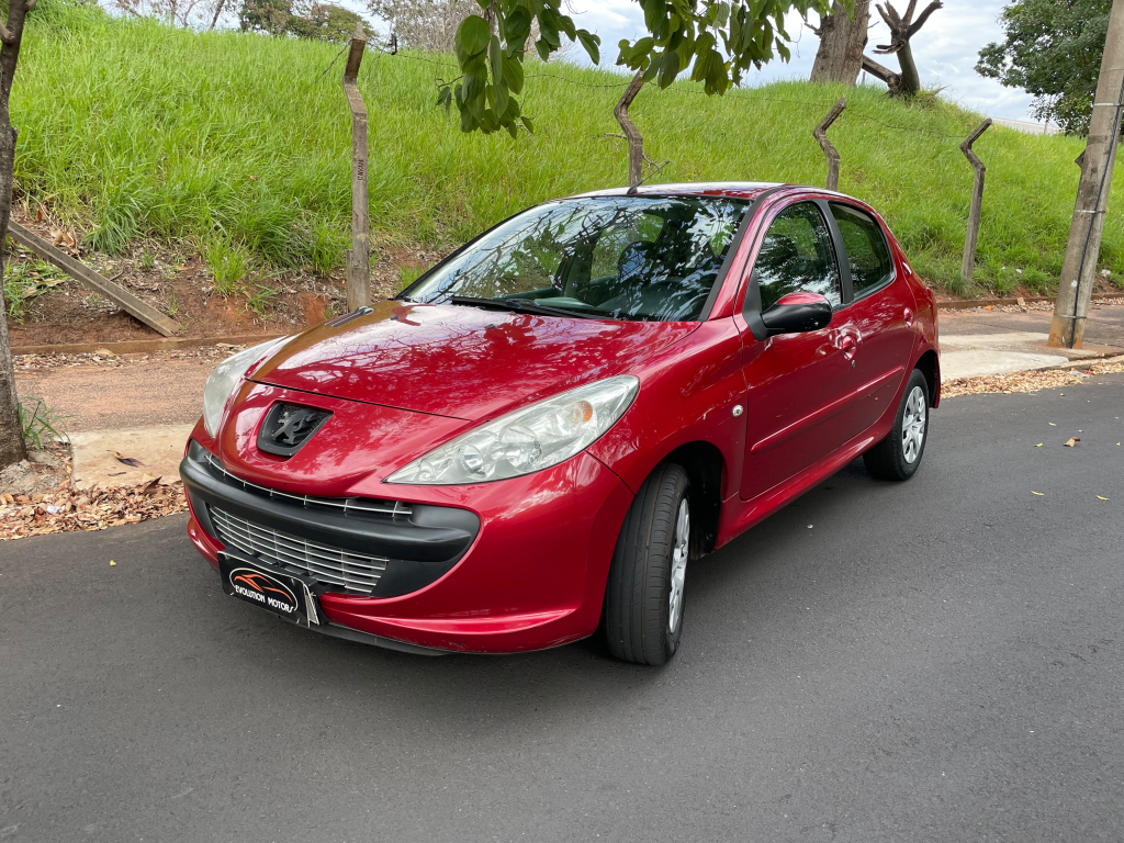 PEUGEOT 207 Hatch - Foto