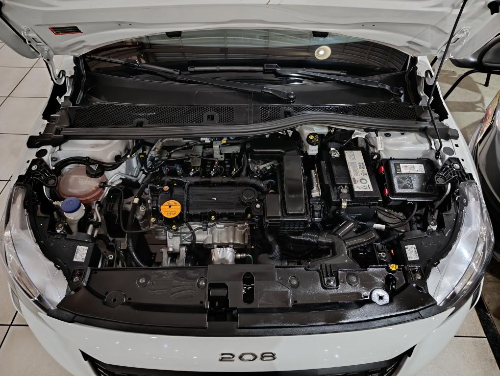 PEUGEOT 208 - Foto