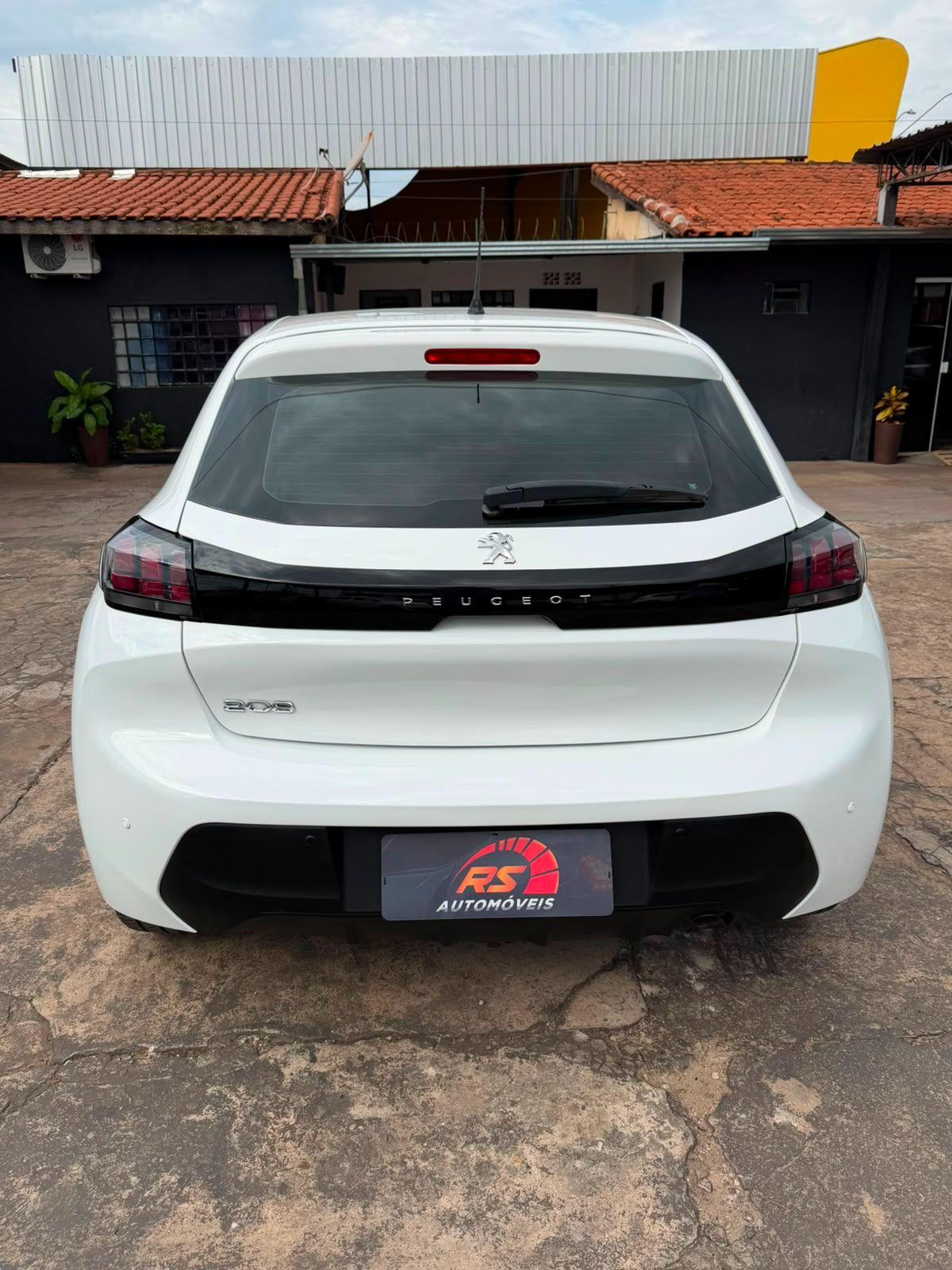 PEUGEOT 208 - Foto