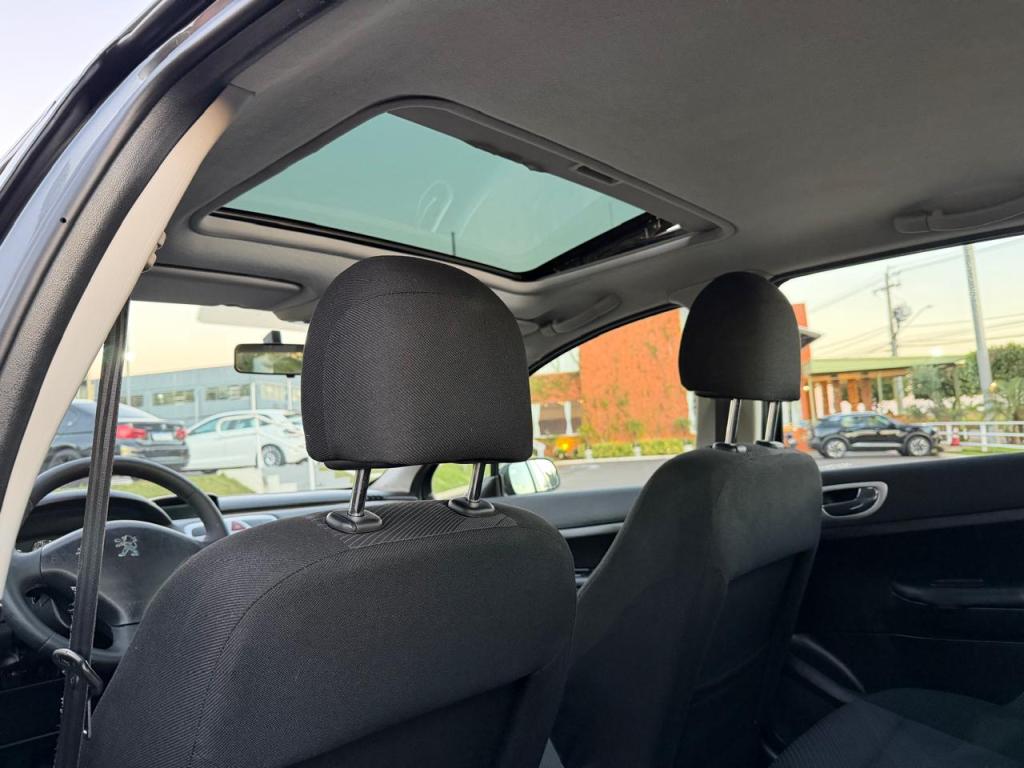 PEUGEOT 307 Hatch - Foto