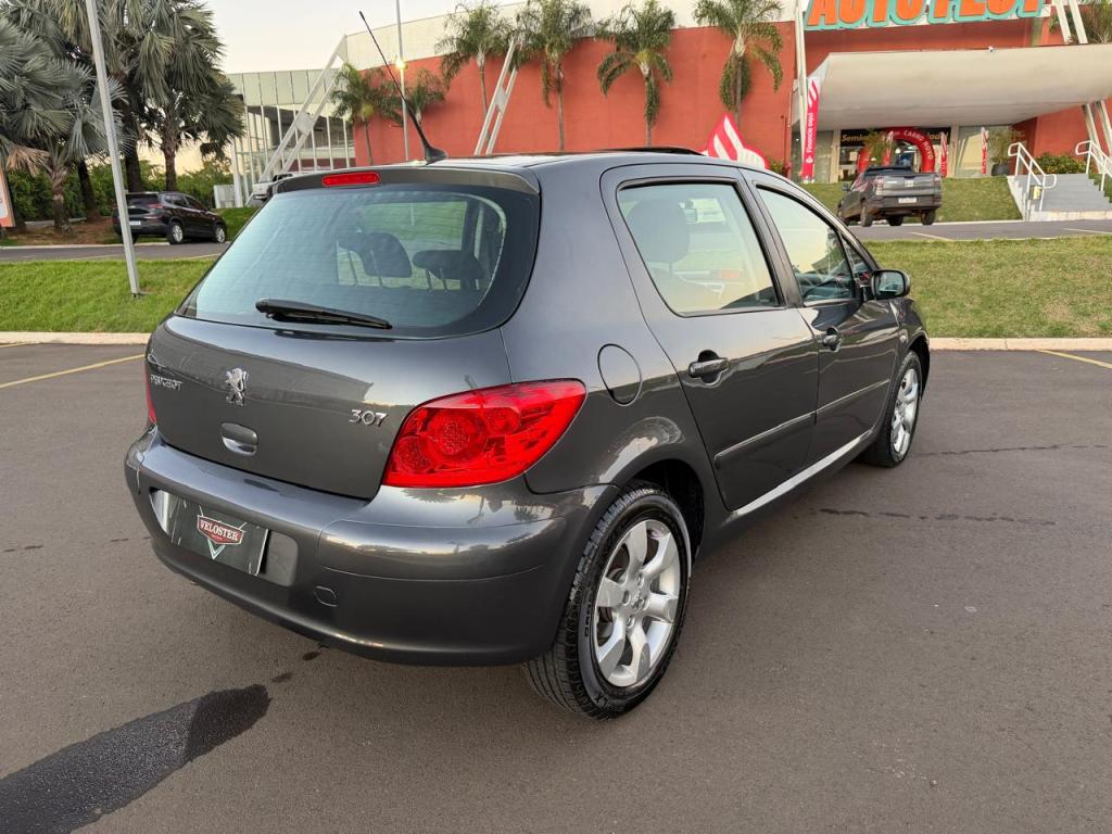 PEUGEOT 307 Hatch - Foto