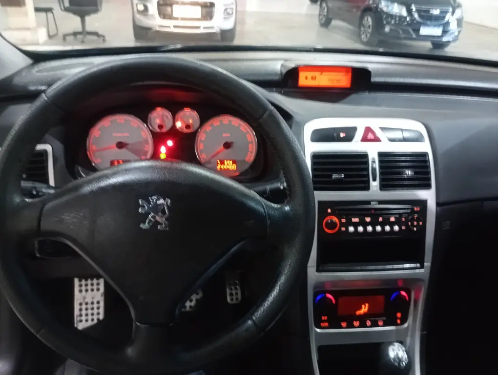 PEUGEOT 307 Hatch - Miniatura