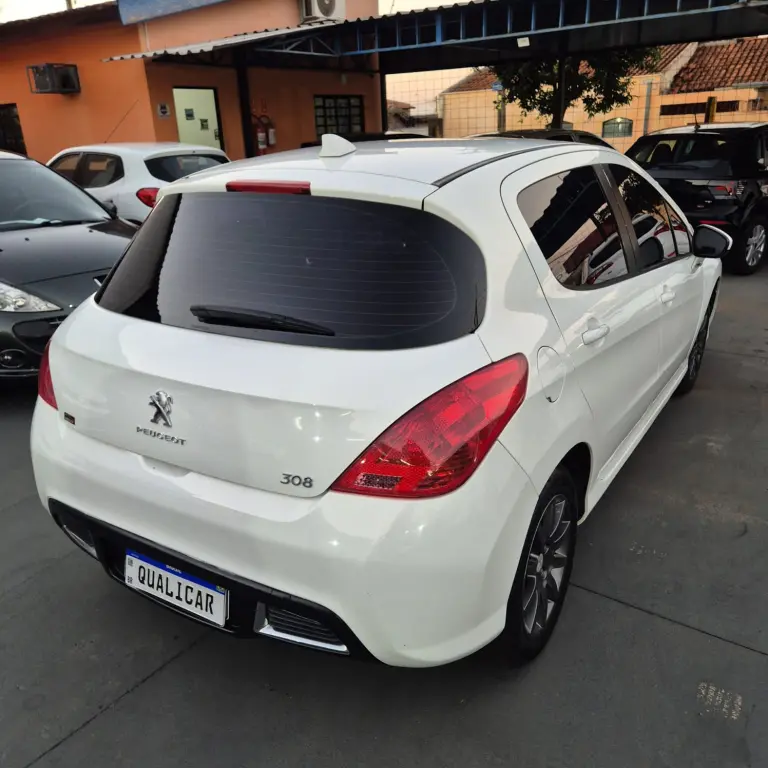 PEUGEOT 308 - Foto
