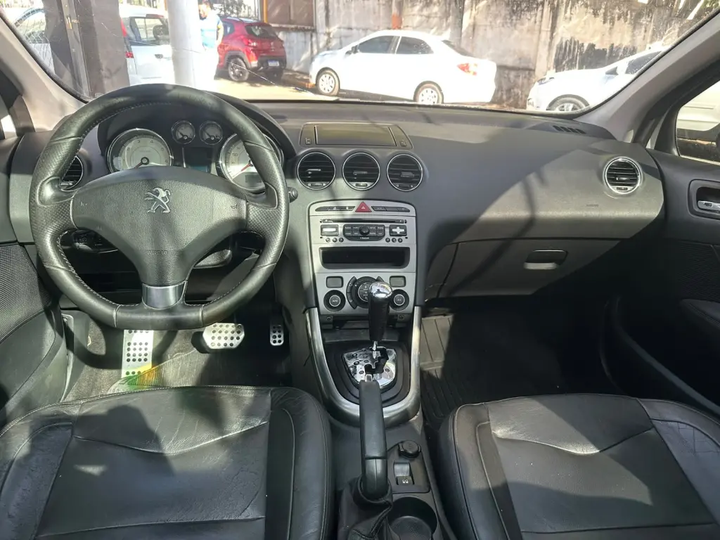 PEUGEOT 308 - Foto
