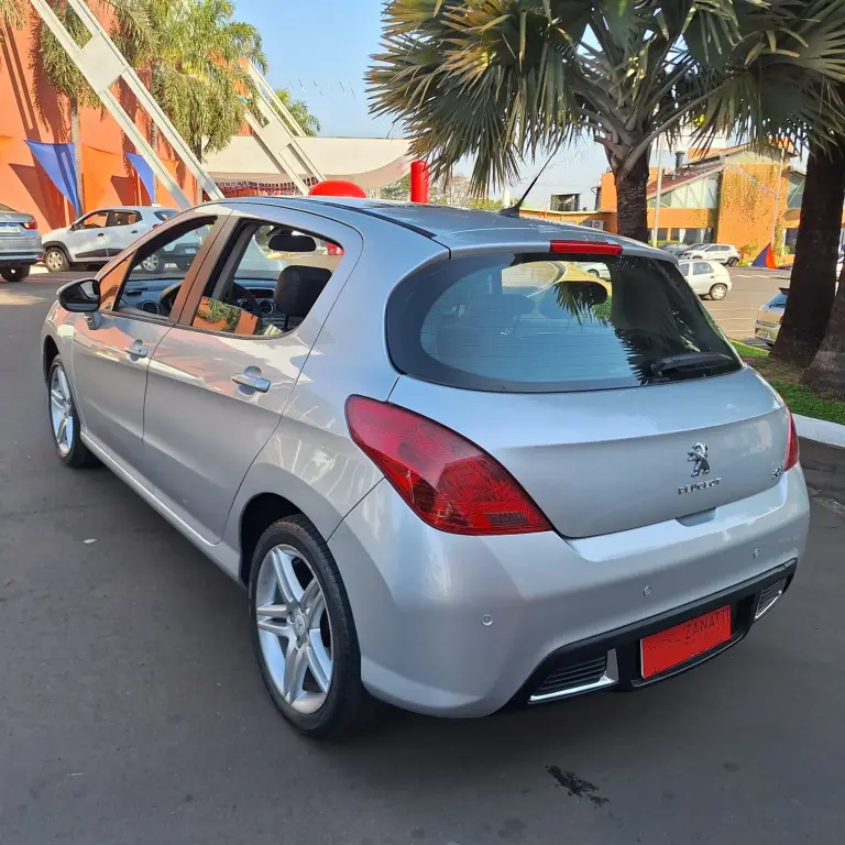 PEUGEOT 308 - Foto