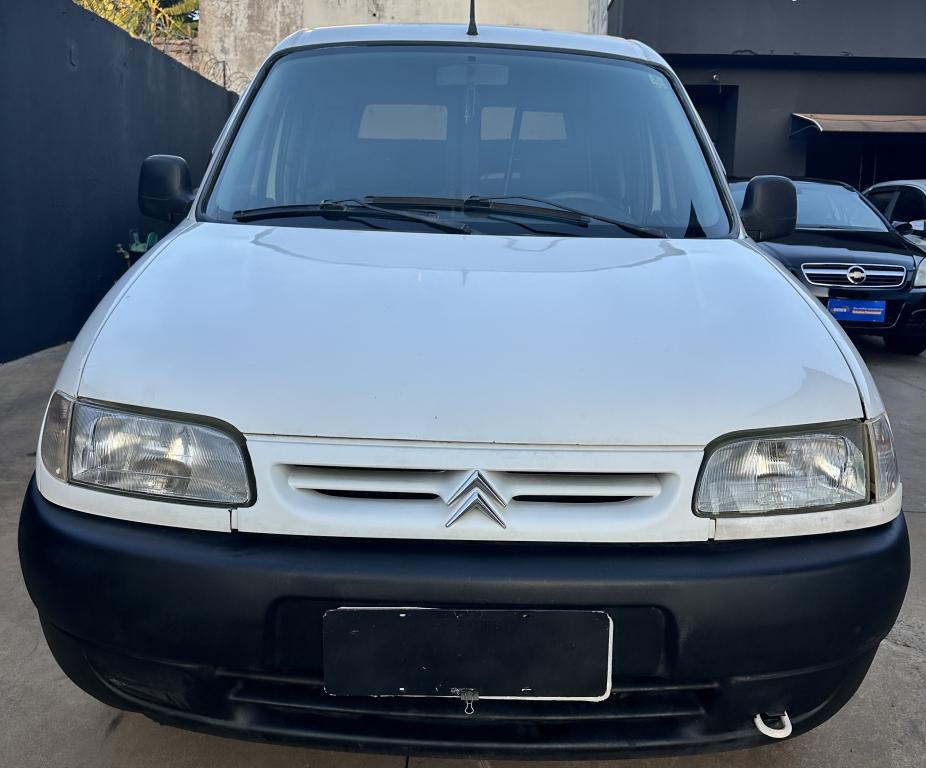 PEUGEOT Partner - Foto
