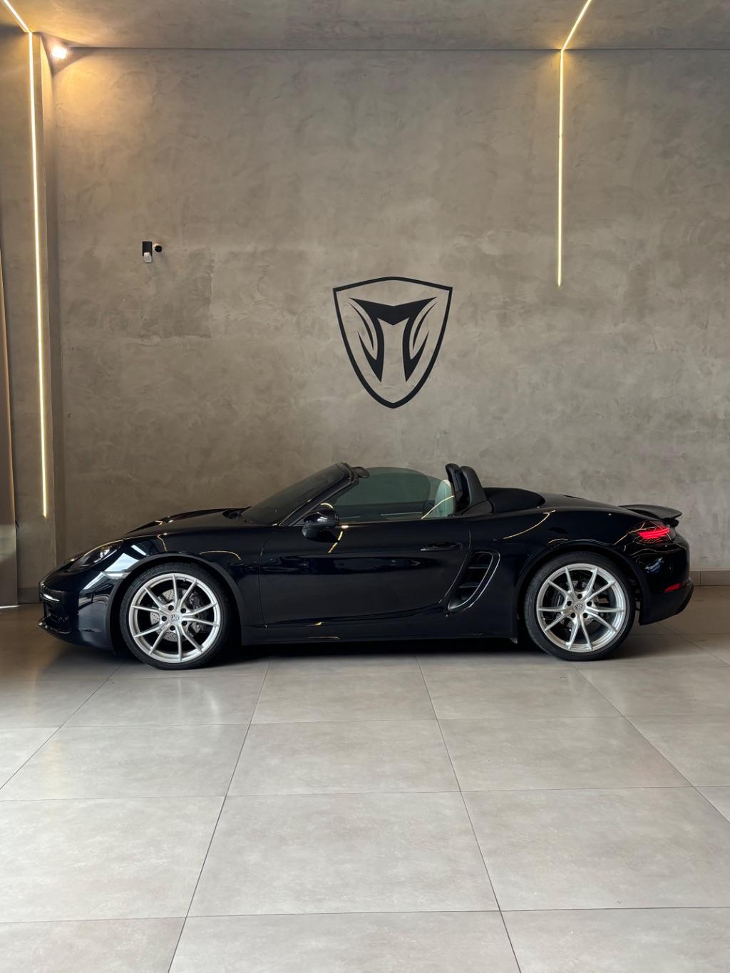 PORSCHE 718 - Foto