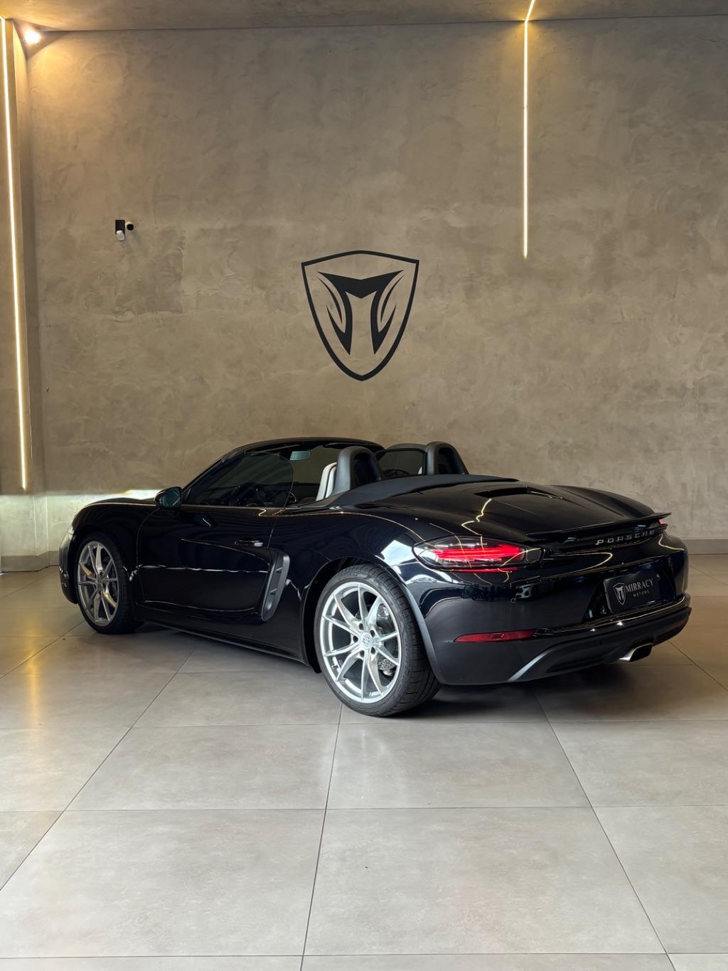 PORSCHE 718 - Foto