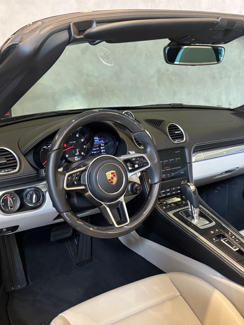 PORSCHE 718 - Foto