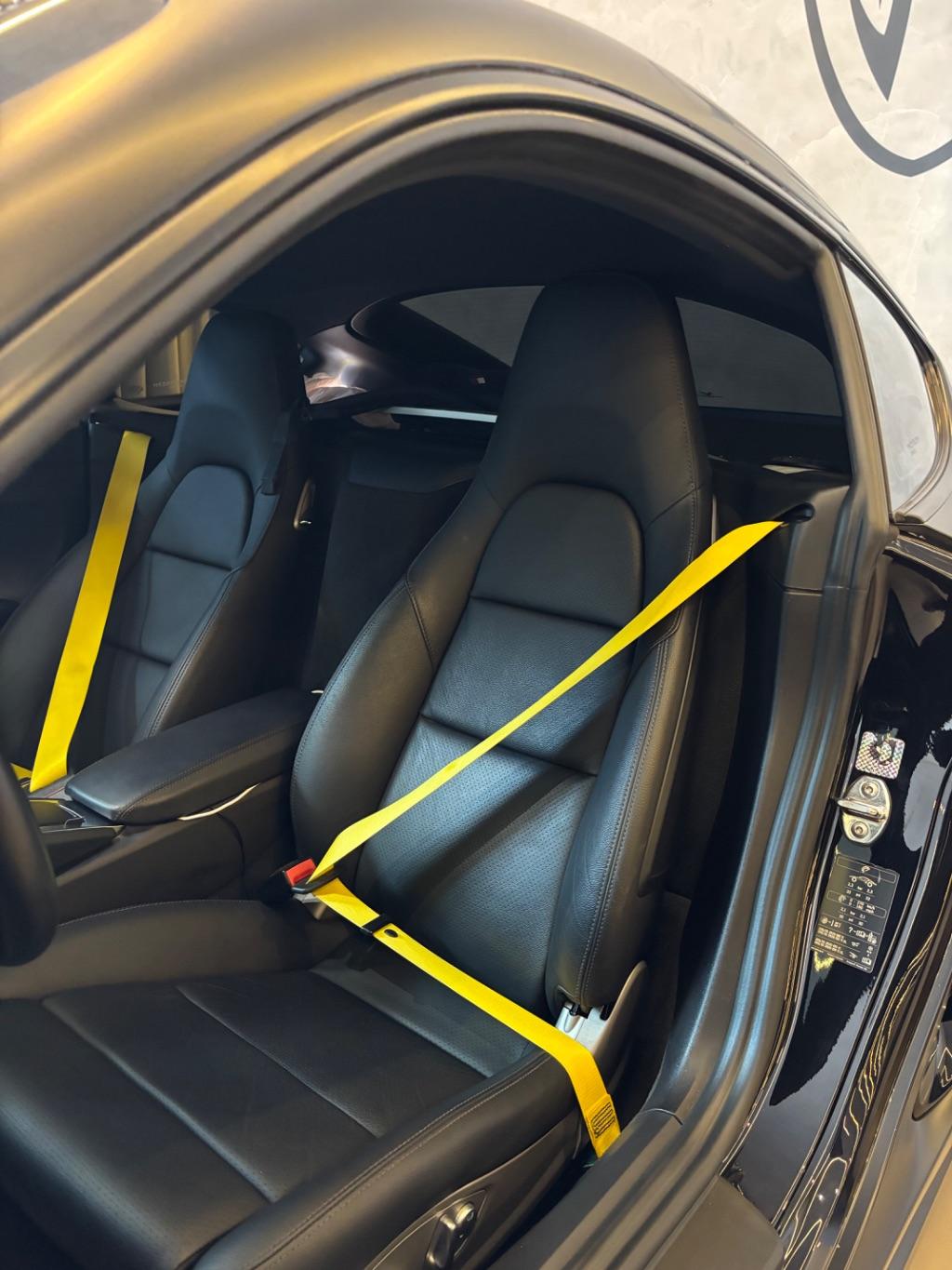PORSCHE 718 - Foto