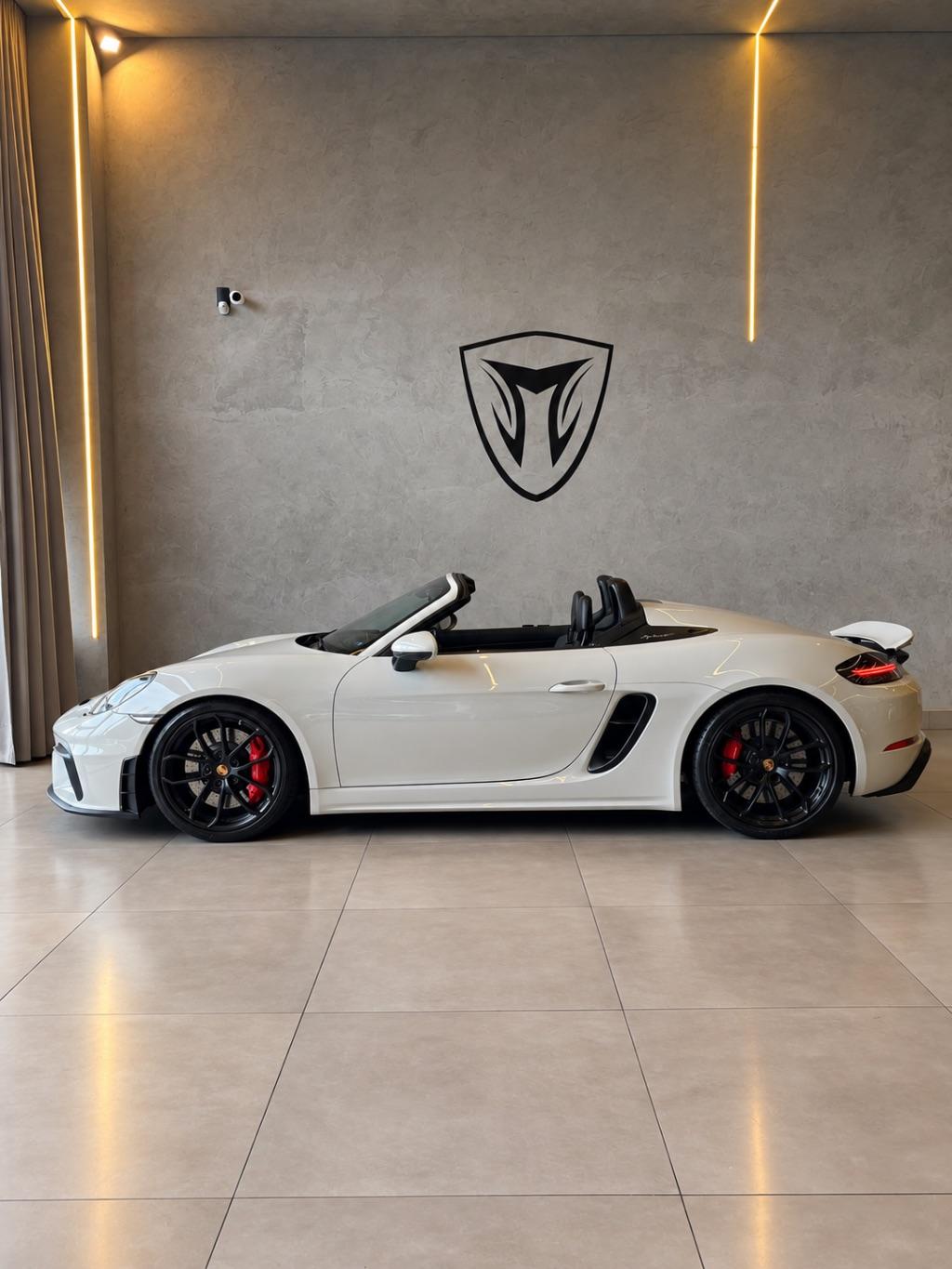 PORSCHE 718 - Foto